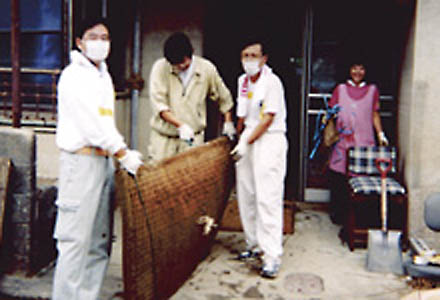 東海豪雨西枇杷島ボランティア 2000年